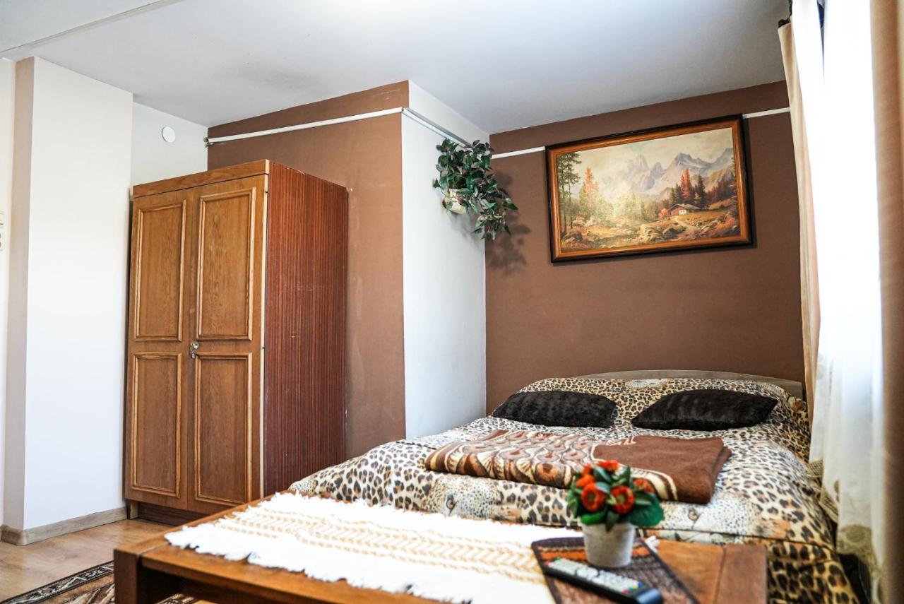 Goscinne U Renaty Homestay *